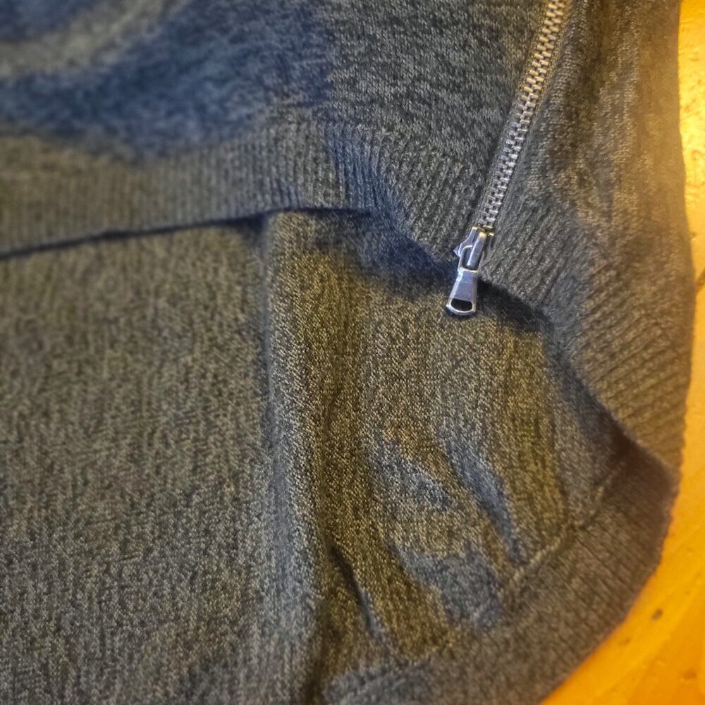 Express Olive Heather Hi-Lo, 3/4 Sleeved Sweater - Size L - Picture 9 of 9